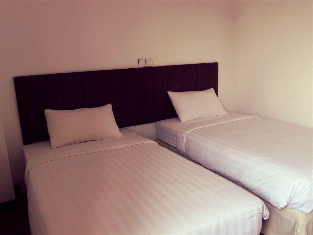 High Five Hotel Yangon Ngoại thất bức ảnh