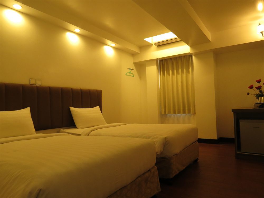 High Five Hotel Yangon Ngoại thất bức ảnh