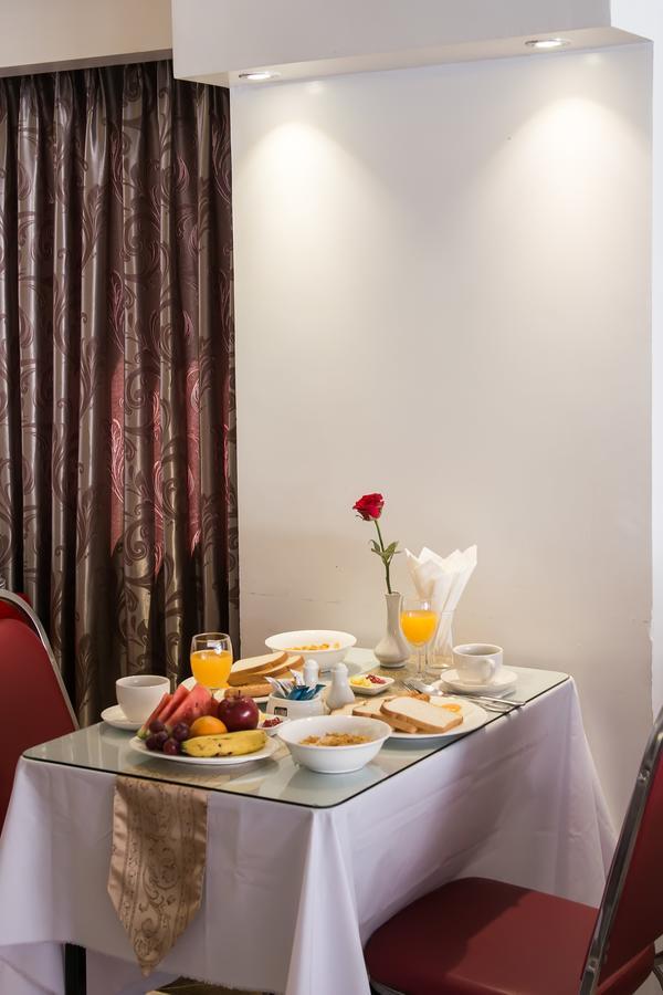 High Five Hotel Yangon Ngoại thất bức ảnh