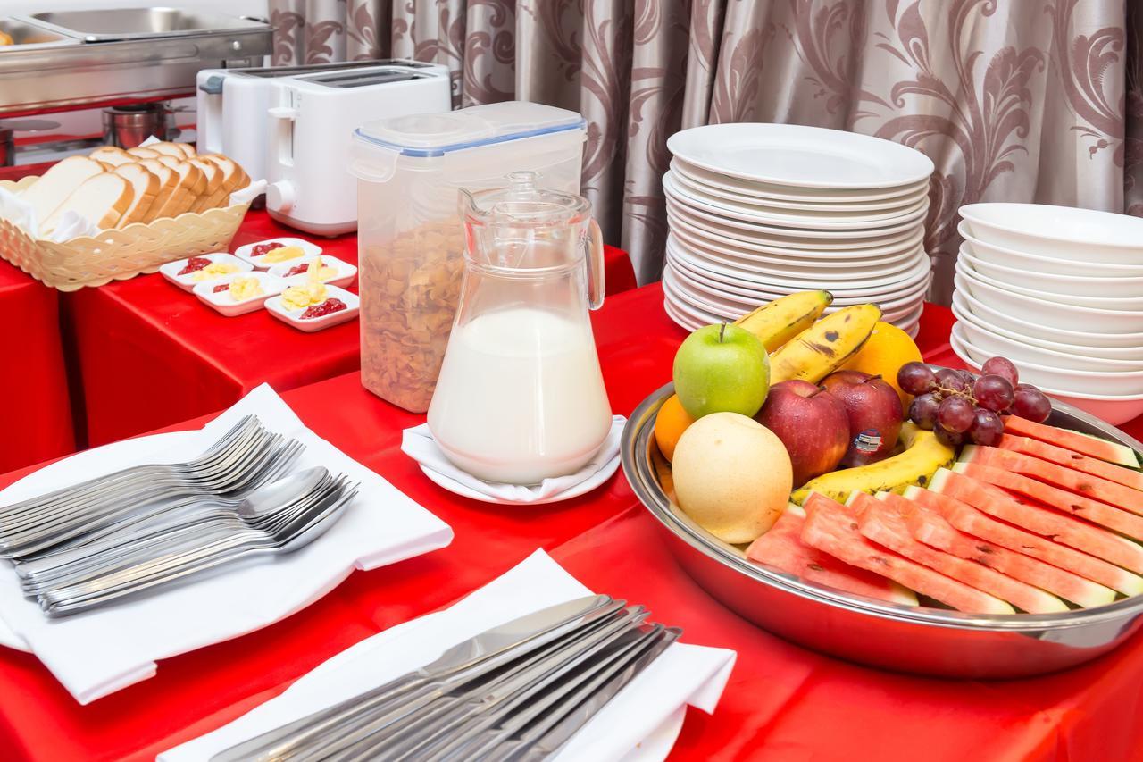 High Five Hotel Yangon Ngoại thất bức ảnh